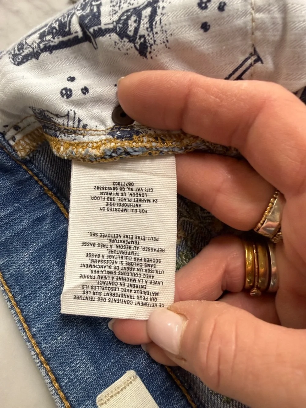 Anthropologie | Pilcro Slim Boyfriend Floral Embroidered Denim Shorts Size 25 - Picture 15 of 16